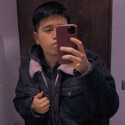 Persona sencilla que disfruta de la música y de las buenas vibras