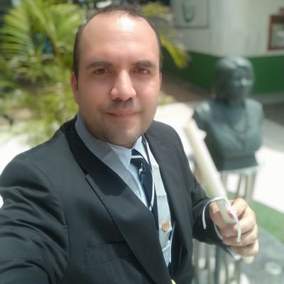 manualetovarg's profile picture. .