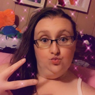 My name is Cheryl. I am 28 years old. I like to go shopping and swimming and fishing and hangout with friends and family. I love country music. #NKOTB , #ZMOB