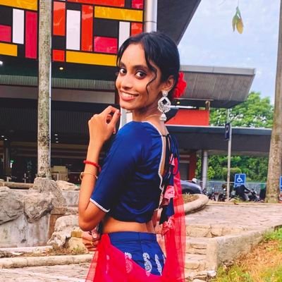 hsharinilaw's profile picture. Annan yaaru? Thalapathy 💥