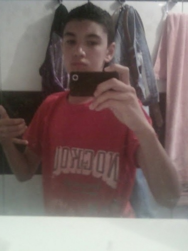 Sou da @Thaay_qw   minha bbê s2'