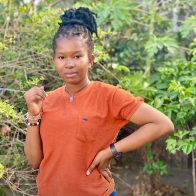 Isla11543753's profile picture. BvS