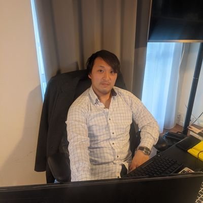 メーカー系営業→ITベンチャー営業事業部長で初期メンとして【双方幸せに🧑🤝🧑】をモットーに受託開発をメインで、ラボ型開発を推奨活動中!PHP,Vue,node,Flutter,Ptyhon,React関連ならお任せ!パフォーマンスに自信あり👌他社営業支援もしてるので興味ある方やお仕事の依頼はDMに下さい!