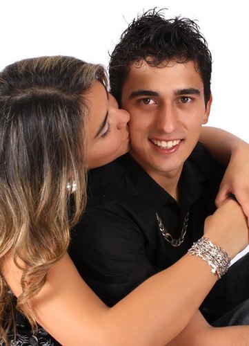 Diones & Kellen muito felizes...amem e seja amados...s2