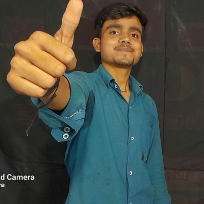 मेरा यूट्यूब चैनल है पारस ब्लॉगर के नाम से उस पर मैं वीडियोस बनाता हूं मेरा रियल नेम पारस शर्मा है मैं उत्तर प्रदेश के औरैया जिले का रहने वाला हूं