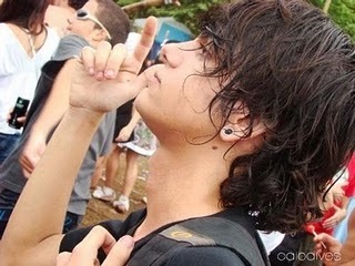 PORRA....  sou dono do blog http://t.co/kpjPSSXQgD meu tumblr: http://t.co/mM8A7qaFUD