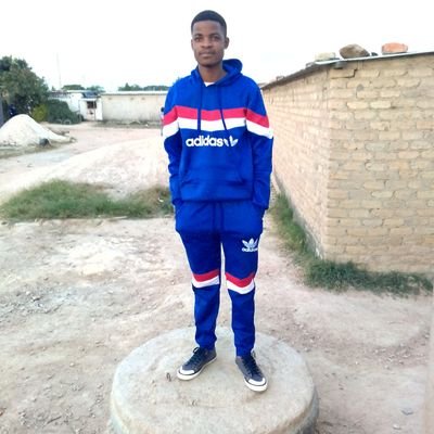 LZimowa's profile picture. 