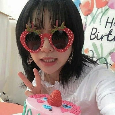 nyxnoms's profile picture. my boyfriend is a chef