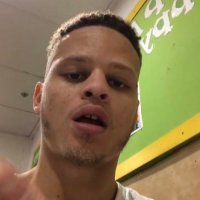 😬 (@mikeflexin69) 's Twitter Profile
