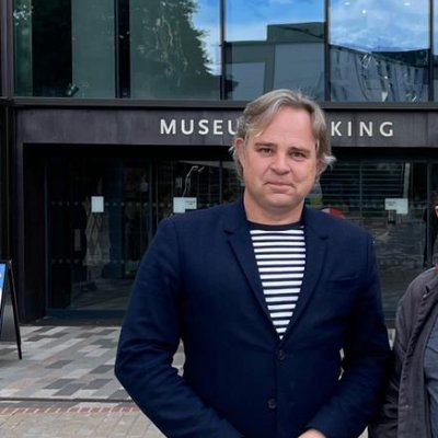 Executive Director @derbymuseums includes @museumofmaking Committee Member @HeritageFundM_E Founder @HappyMuseum #Pompey