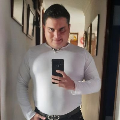 alejoramirez190's profile picture. 