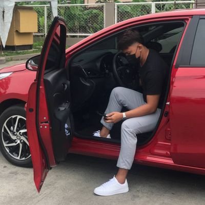 GiovanniiiP's profile picture. Calm.