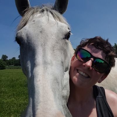 this is just a side thought space
📍 rva 🐴 barn manager 📷 photographer 🌈 nonbinary (she/they) ♿ hEDS