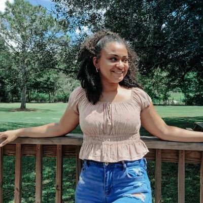 byandreacortes's profile picture. ⚡️Brand & Webflow Designer/Developer