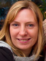 Mum, Runner, Female cricket enthusiast, aspiring writer, Director of @NNConsulting, Emotional Intelligence expert.