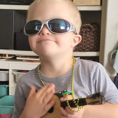 Brewster719's profile picture. Hey...Elon Musk bought Twitter!