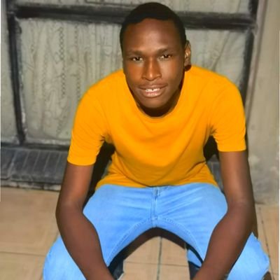 kgatitswe_t's profile picture. 