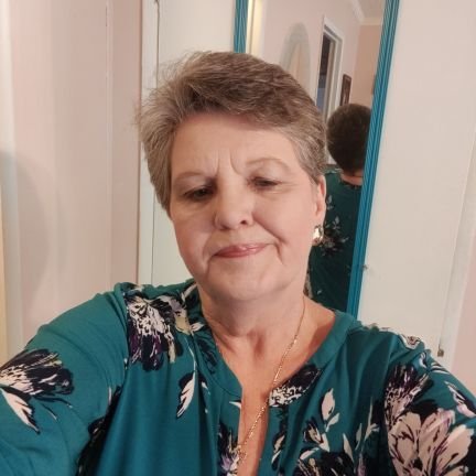 SteuartDarlene's profile picture. 