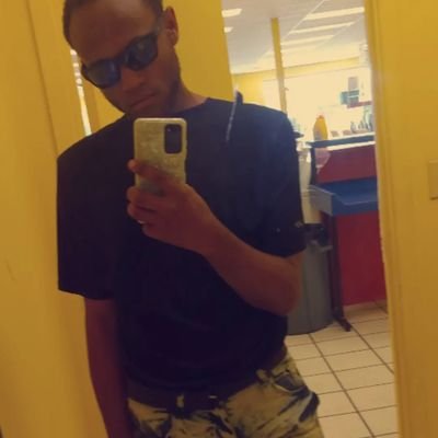 DeeDeeGriffin10's profile picture. GaayAsCanBe🏳️‍🌈MotivationalSpeaker🗣🎙UpcomingRapper🎙CareTaker💜Explorer🗺FREAKYFREAKFREAK💦LoverOfStuds😈🤪LoveToBeAHelpingHand❤👋🏽
