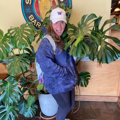 tess_perks's profile picture. IA - WA she / her