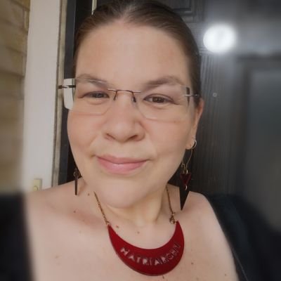 Mohawk and Abenaki lawyer, activist, my mothers daughter, just trying to make my way in the world...

All tweets and views are my own and not legal advice.