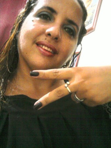Eu simples de bem com a vida e buscando a felicidade como todos, mas não pisa no meu calo kkkkk