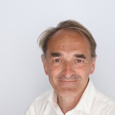 Directeur Central de l'Innovation du Groupe BOUYGUES -Ch83 - President d’Impact AI