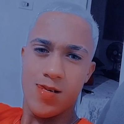 CarlosDan10iel Profile Picture