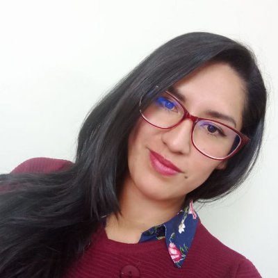 Comunicadora, post productora de video, diseñadora gráfica y especialista en Redes Sociales.