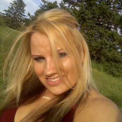Profile Picture of Jess Roets-Barth (@kcchiefs_lady) on Twitter