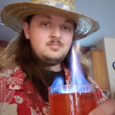 Amateur Mixologist, Founder of Emerald King Radio, Priest of 7 religions, he/him