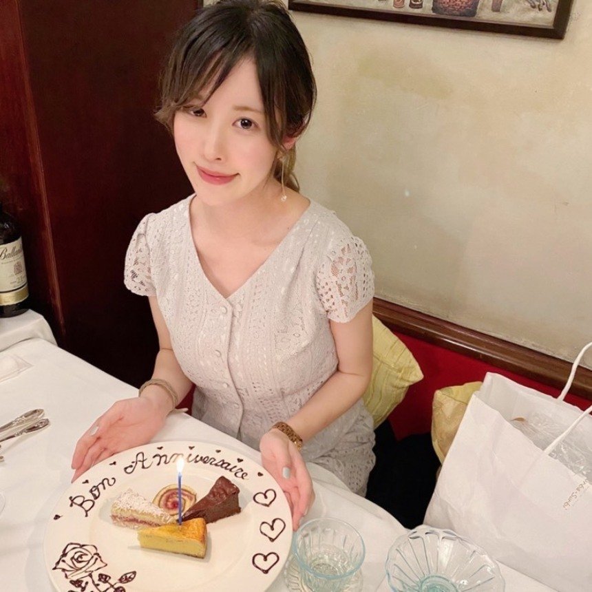 Ritsuko82930803's profile picture. 福岡で美容サロン経営しています💄
1000人以上のママさん在籍💃🏻
全国47都道府県紹介可能😊
セレブママさん探してる男子は固定ツイートまで👀
