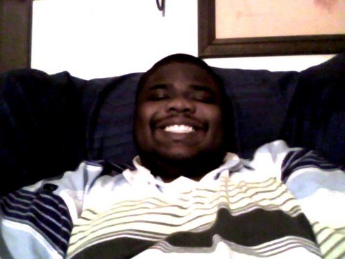 i like to chat my oovoo is on hit me up jp2100 i fallow back
