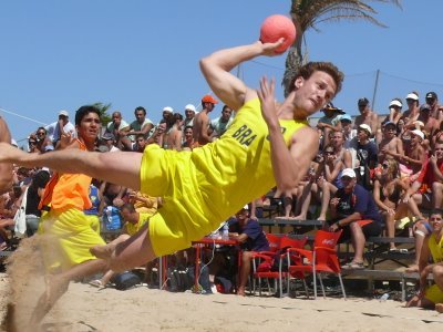 Joga BeachHandebol no RN e ama esse esporte ? Então FOLLOW-ME (: