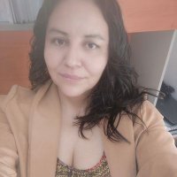 Elizabeth Valenzuela - @Elyzabeth_V Twitter Profile Photo