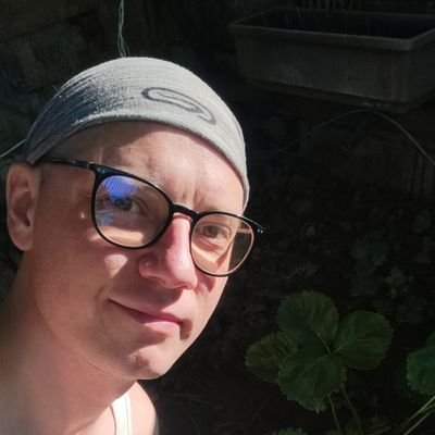 On the road from organic farming 🌳 towards ☂️ backend development 📳