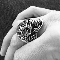 C. in Paris (@coke_in_paris) 's Twitter Profile