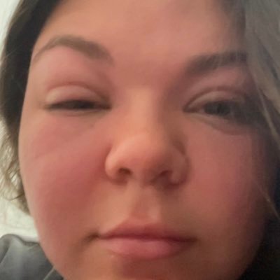 swaggysparky6's profile picture. a virgo with vertigo