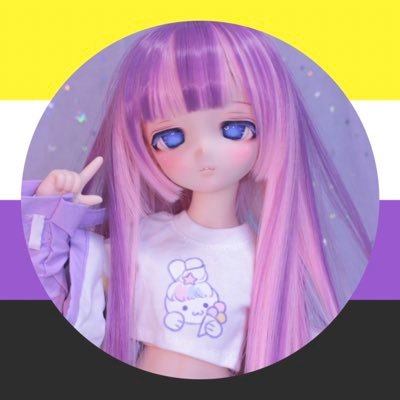 ♡ read pinned ♡ 22 ♡ i vent sometimes ♡ i won't shut up about my dogs ♡ backup @BabyBlades144 ♡
