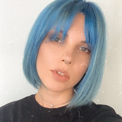 LenaPonomaren10's profile picture. 