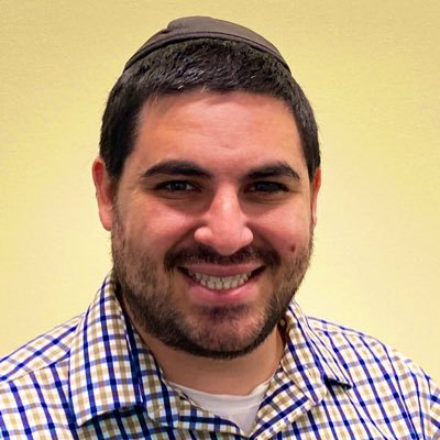 OU-JLIC Rabbi at Rutgers | Psychotherapist | Member of @vaadhabadchanim

Chossid of the Yabloner Rebbe zy