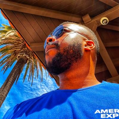 kennyclaka's profile picture. 