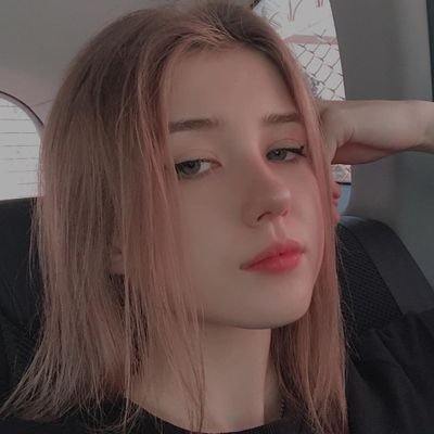 chloeeaubert's profile picture. try to be the best!