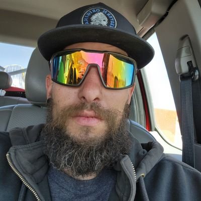 RhiottOffical's profile picture. 