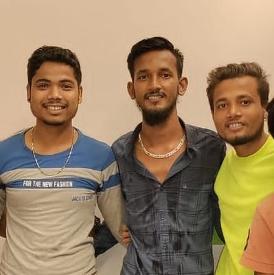 Raviiii143's profile picture. 