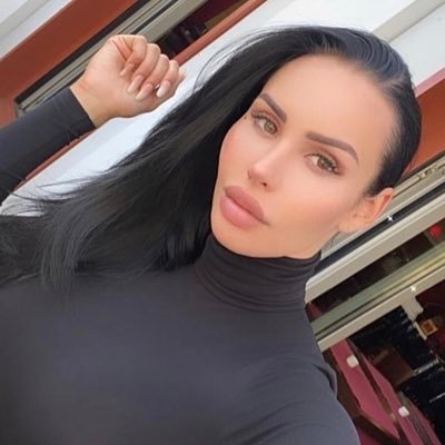 Pmighty1234's profile picture. Simple