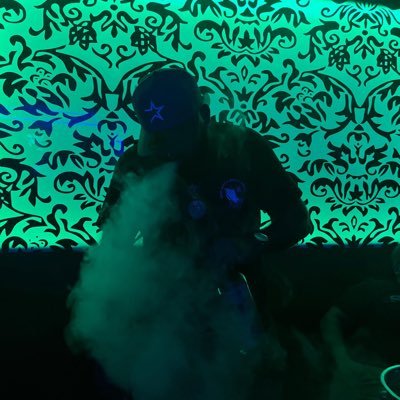 SA_Tchami's profile picture. I’m here for a good time not a long time BAAAAYYYBAAAAAYYYY