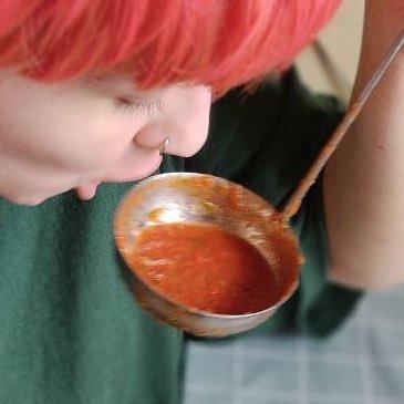 yeb000k's profile picture. struggle tweets