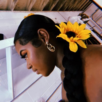 tuskegee alumna 🐯|| ig: loloxdoll
