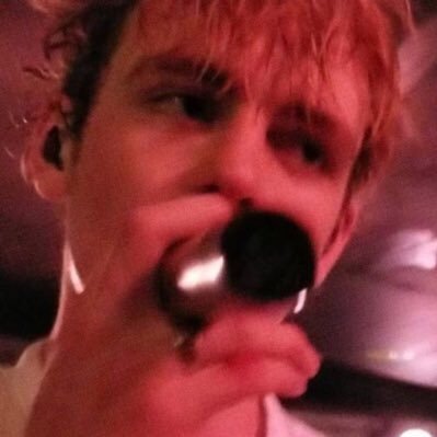 daily photos and videos of @RossLynch